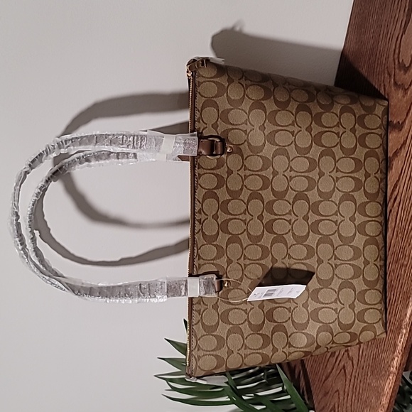 Coach Signature Gallery Tote Carryall Khaki/Saddle NEW w/Tag - Picture 3 of 14